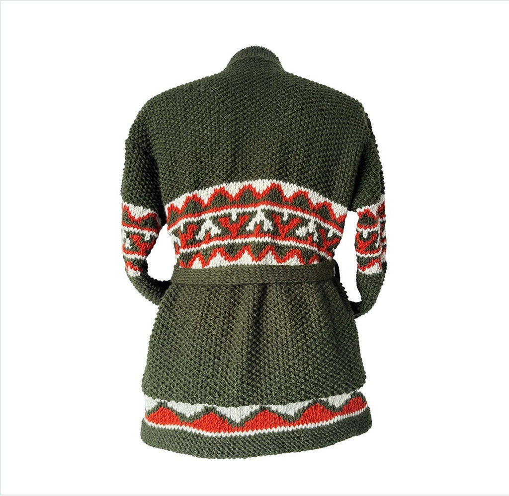 Green cardigan with belt and waist pattern