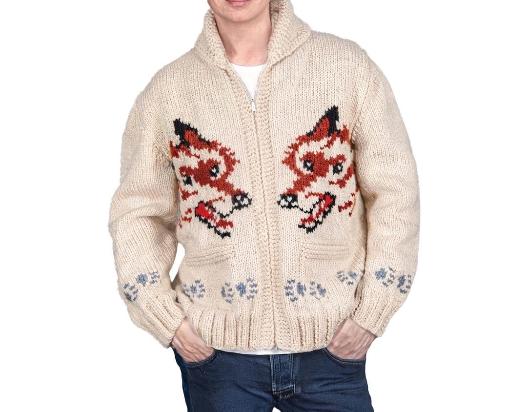 Fox cardigan with snowflake patterns at hem
