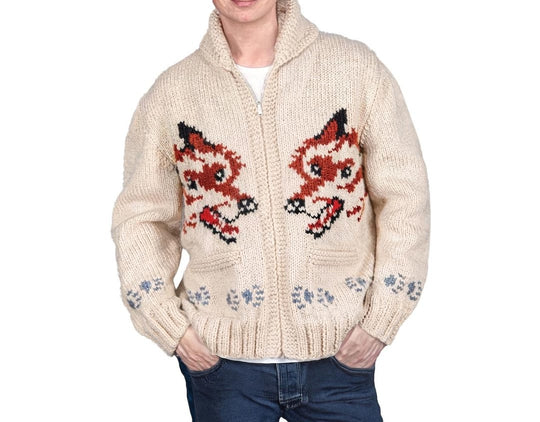 Fox cardigan with snowflake patterns at hem